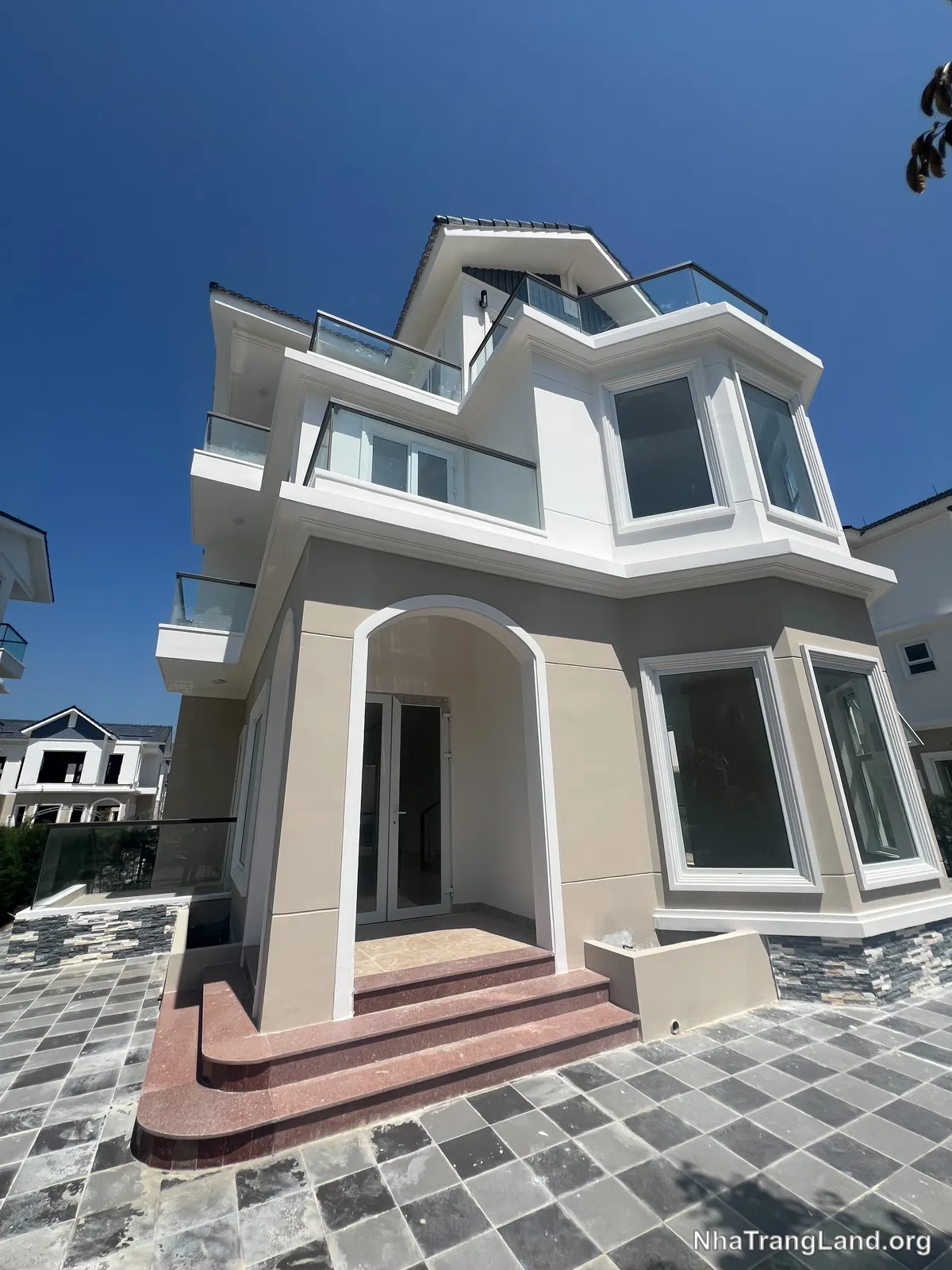 Tiến độ biệt thự MHDI Cam Ranh th&aacute;ng 7/2026 &mdash; ảnh thực địa NhaTrangLand (ảnh 36)