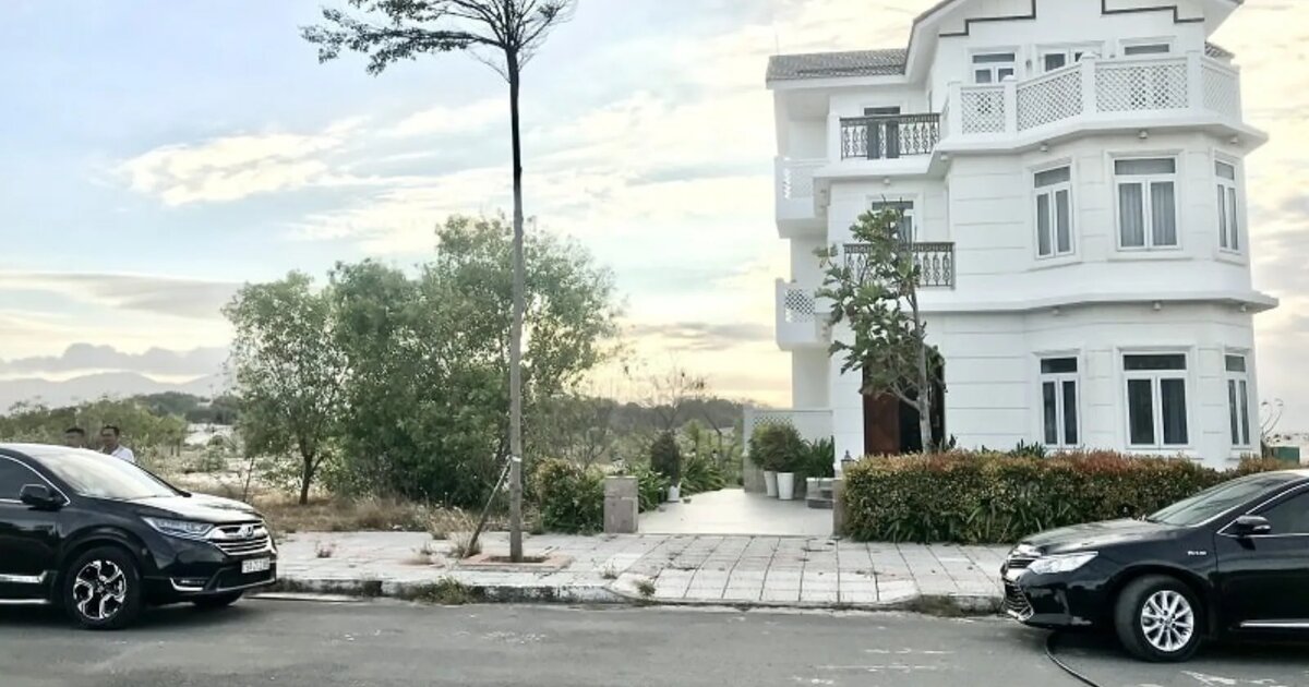 Biệt Thự MHDI Cam Ranh - Khu Nhà Ở Gia Đình Cán Bộ Sĩ Quan Vùng 4 Hải Quân