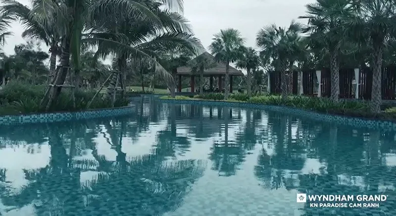 Beach Club Wyndham Grand KN Paradise