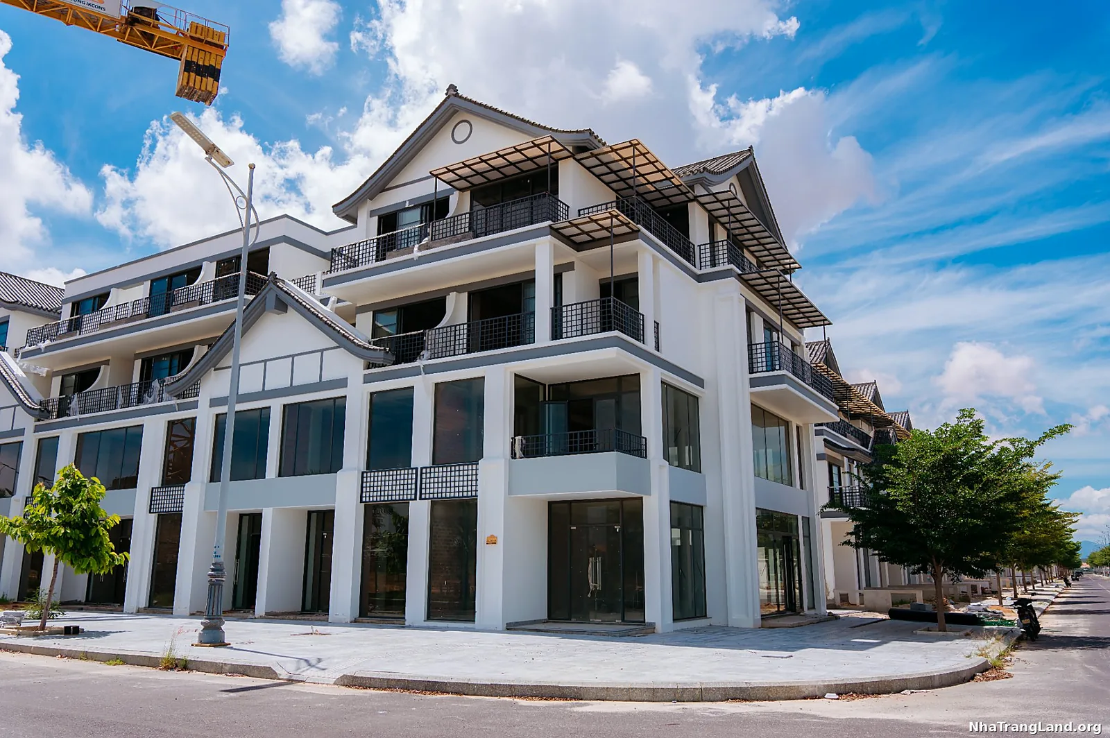 Shophouse căn góc Nikko Park 3.5 tầng