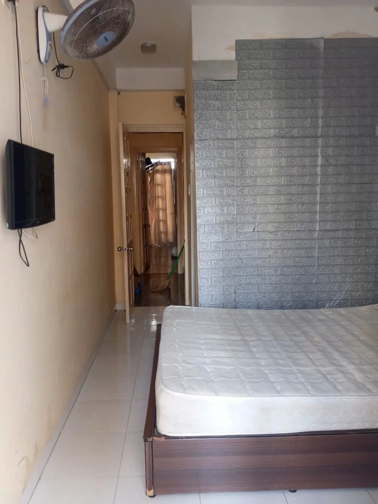 Nhà nghỉ mini 5 tầng hẻm Hùng Vương phố Tây — 6 phòng, cách biển 300m — ảnh 4