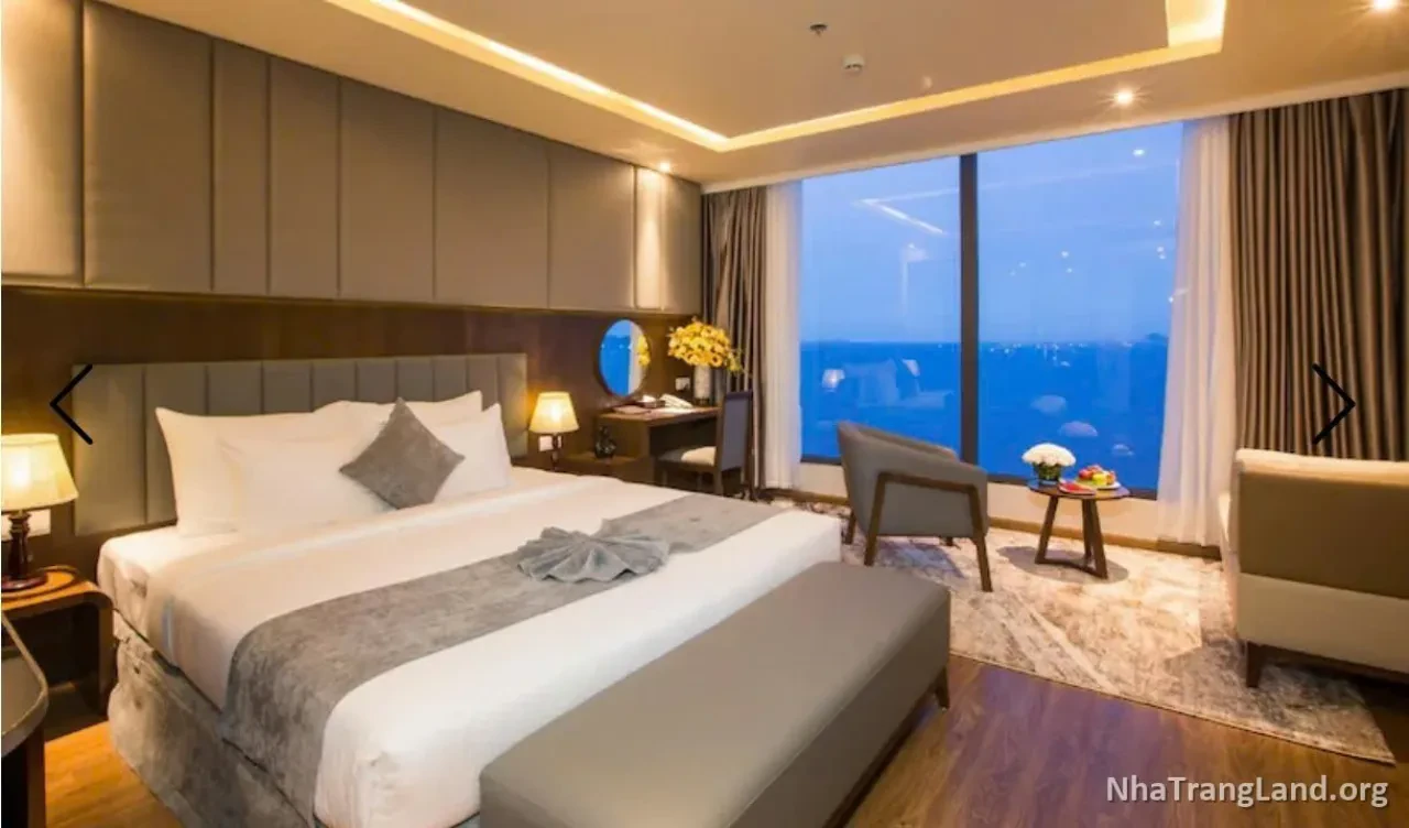 Bán khách sạn 4 sao 20 tầng, 95 phòng gần biển Nha Trang, giá 215 tỷ — ảnh 4