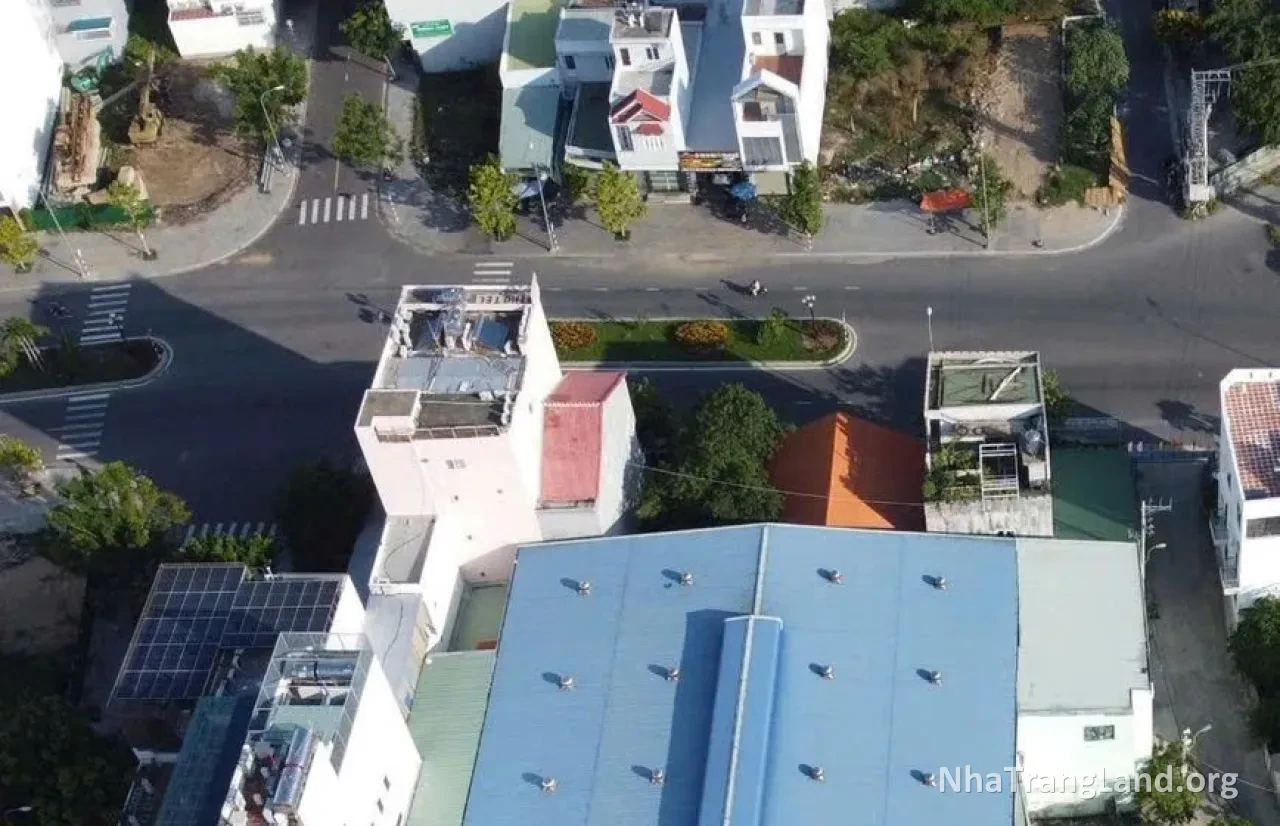 Cho thuê khu phức hợp 3.200 m², giá thuê 400 triệu/tháng