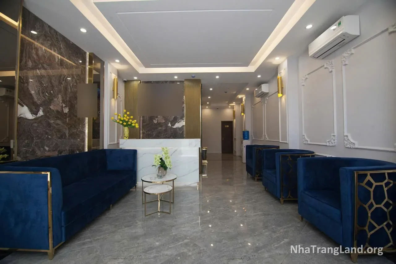 Bán khách sạn 15 phòng hẻm đường Trần Phú gần biển, giá bán 24 tỷ — ảnh 2