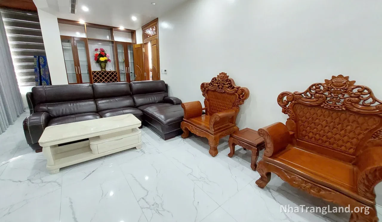 Cho thuê biệt thự 4 phòng ngủ An Viên, giá thuê 40 triệu/tháng