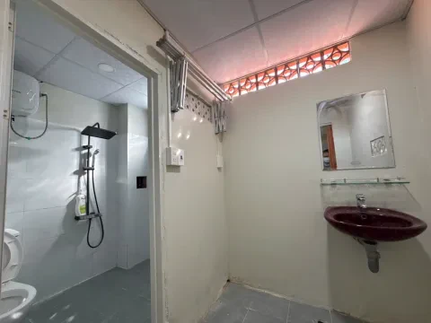 Nhà hẻm Thống Nhất gần Mã Vòng — 34m², gác lửng 2PN, giá 1,89 tỷ — ảnh 2
