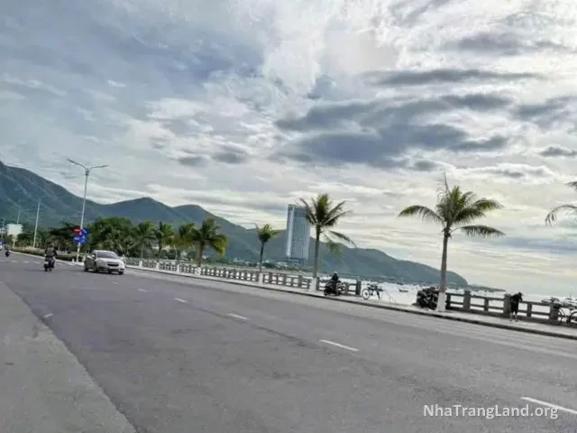 Đường Phạm Văn Đồng ven biển phía bắc Nha Trang, ảnh minh họa khu vực — ảnh 3