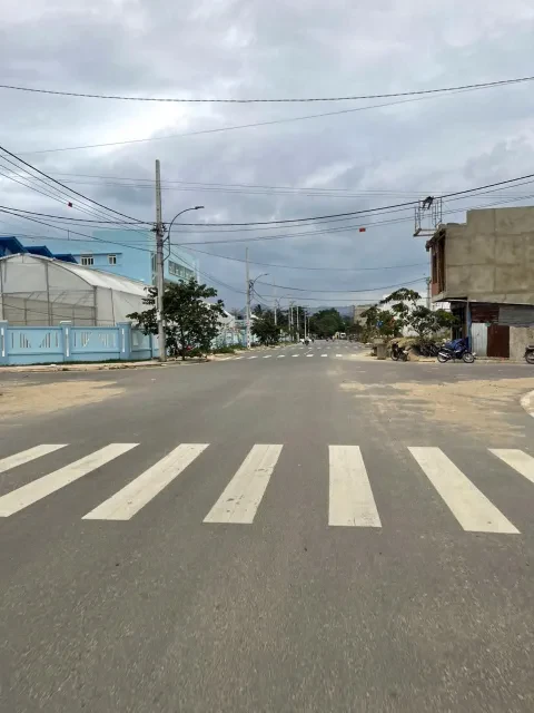 Đất tái định cư Ngọc Hiệp 96,8m² — đường nhựa 10m, gần trường Lương Định Của — ảnh 1