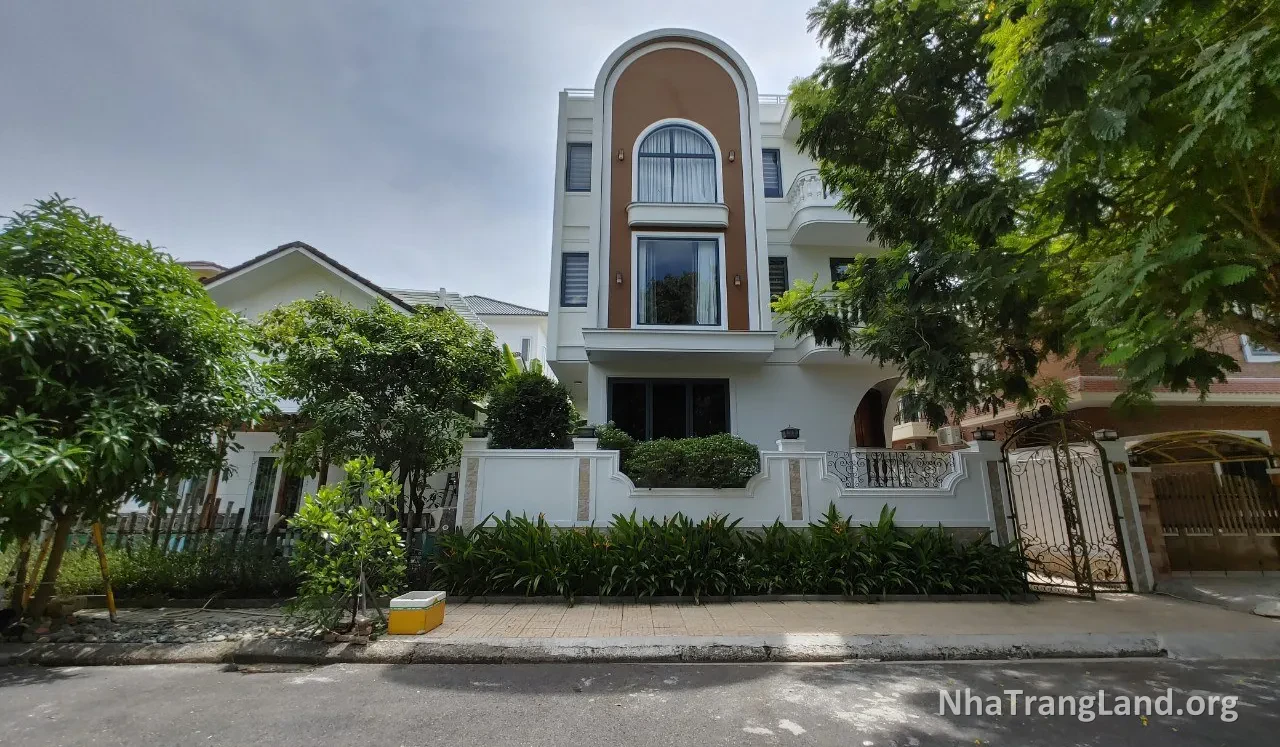 Biệt thự mặt đường 2C khu An Viên