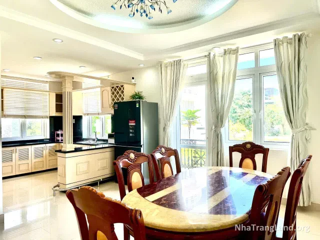 Bếp và phòng ăn của biệt thự An Viên — ảnh 4