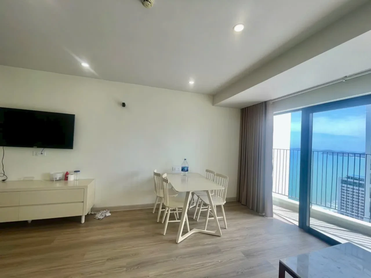 Bán studio Gold Coast tầng cao view biển 51,6m² — 5,35 tỷ