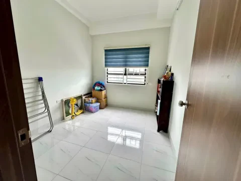Cho thuê căn hộ 3 phòng ngủ SSH08 Hà Quang 1 — 68 m², tầng 4, ban công Đông Nam, 10 triệu/tháng — ảnh 1