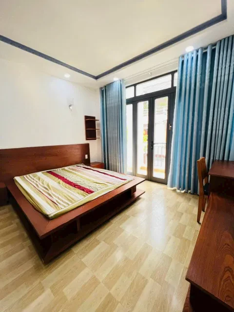 Cho thuê nhà nguyên căn 3 tầng khu đô thị Phước Long A — 4 phòng ngủ, sàn sử dụng 240 m², 16 triệu/tháng — ảnh 3