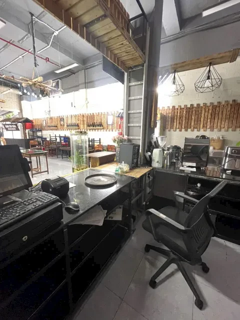 Sang quán bia kèm mặt bằng khu Phước Hải, sát đường Tố Hữu — 120 m² có gác lửng, thuê 20 triệu/tháng — ảnh 4