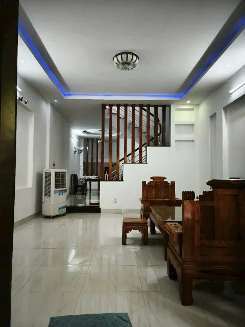 Cho thuê nhà Hòn Rớ 1, Nam Nha Trang — 150 m² sử dụng, sân đậu ô tô, gần cầu Bình Tân, 13 triệu/tháng — ảnh 1
