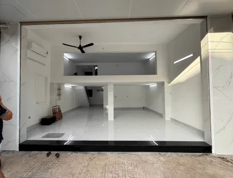 Cho thuê mặt bằng đường Quang Trung, trung tâm Nha Trang — ngang 6,4 m, 82,8 m² sử dụng, 33 triệu/tháng — ảnh 2