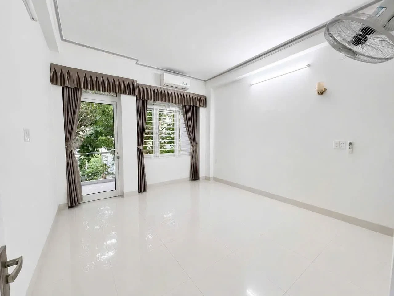 Cho thuê nhà 4 tầng khu đô thị Phước Long — 5 phòng ngủ, 80 m² mỗi sàn, 13 triệu/tháng — ảnh 6