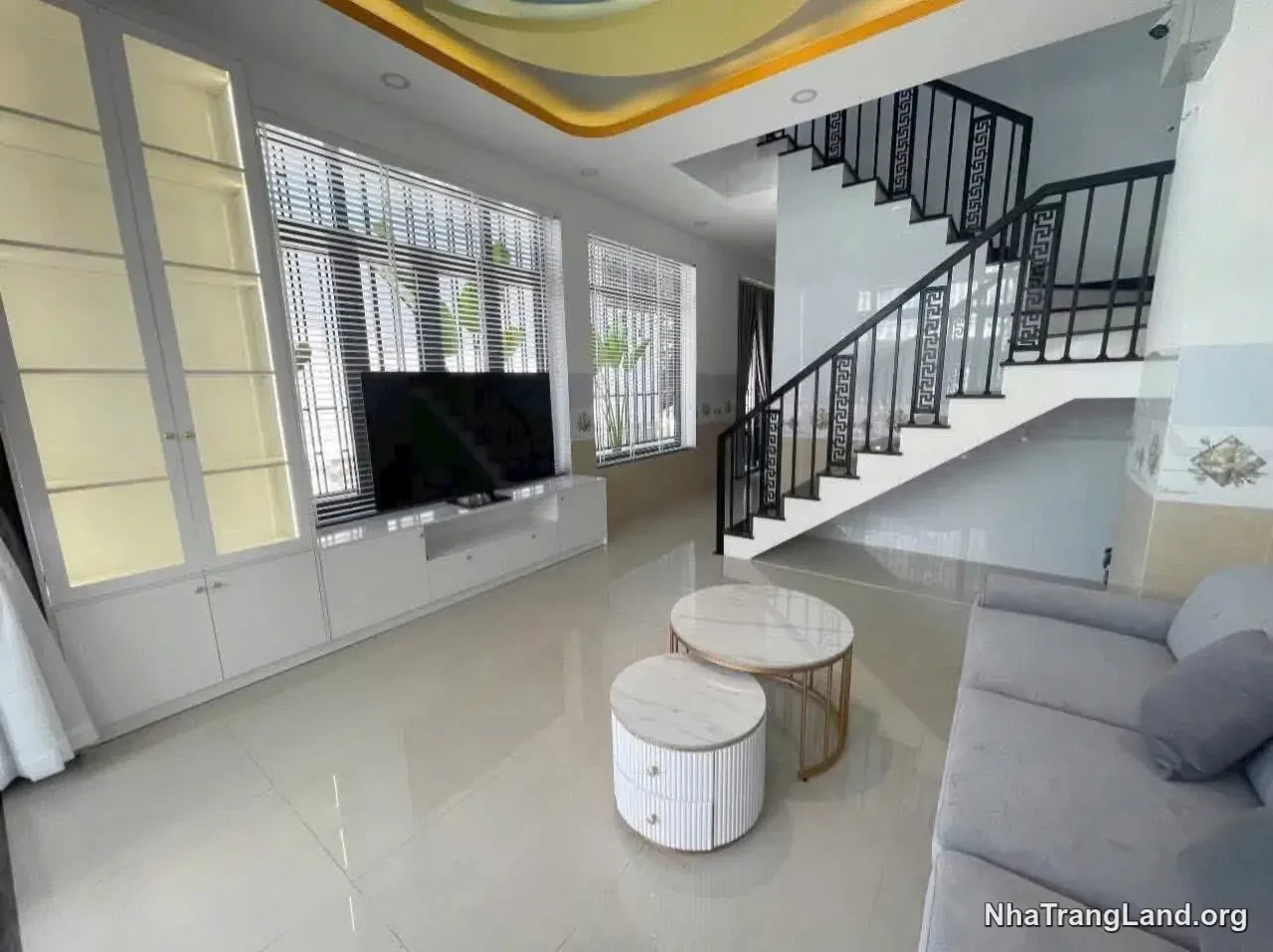 Cho thuê nhà nguyên căn góc 4 tầng hẻm ô tô Phước Hải, sát Thích Quảng Đức — 5 phòng ngủ, 18 triệu/tháng — ảnh 3