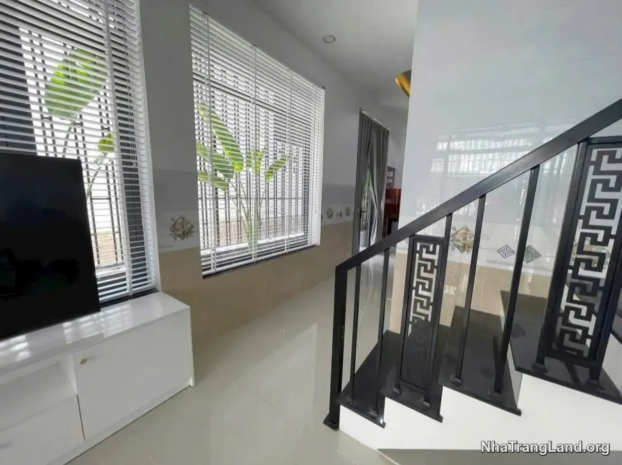 Cho thuê nhà nguyên căn góc 4 tầng hẻm ô tô Phước Hải, sát Thích Quảng Đức — 5 phòng ngủ, 18 triệu/tháng — ảnh 6