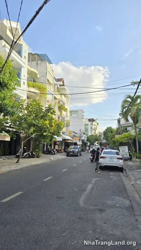 Bán nhà mặt tiền đường Trần Nguyên Hãn, trung tâm TP Nha Trang — 40 m² tiện kinh doanh, sổ hồng, 7,4 tỷ — ảnh 2