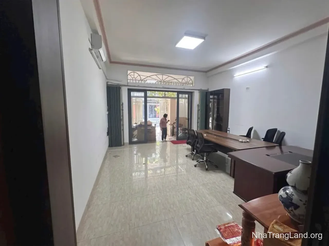 Cho thuê nhà nguyên căn 3 tầng KĐT Phước Long — 96 m², gần đường số 28