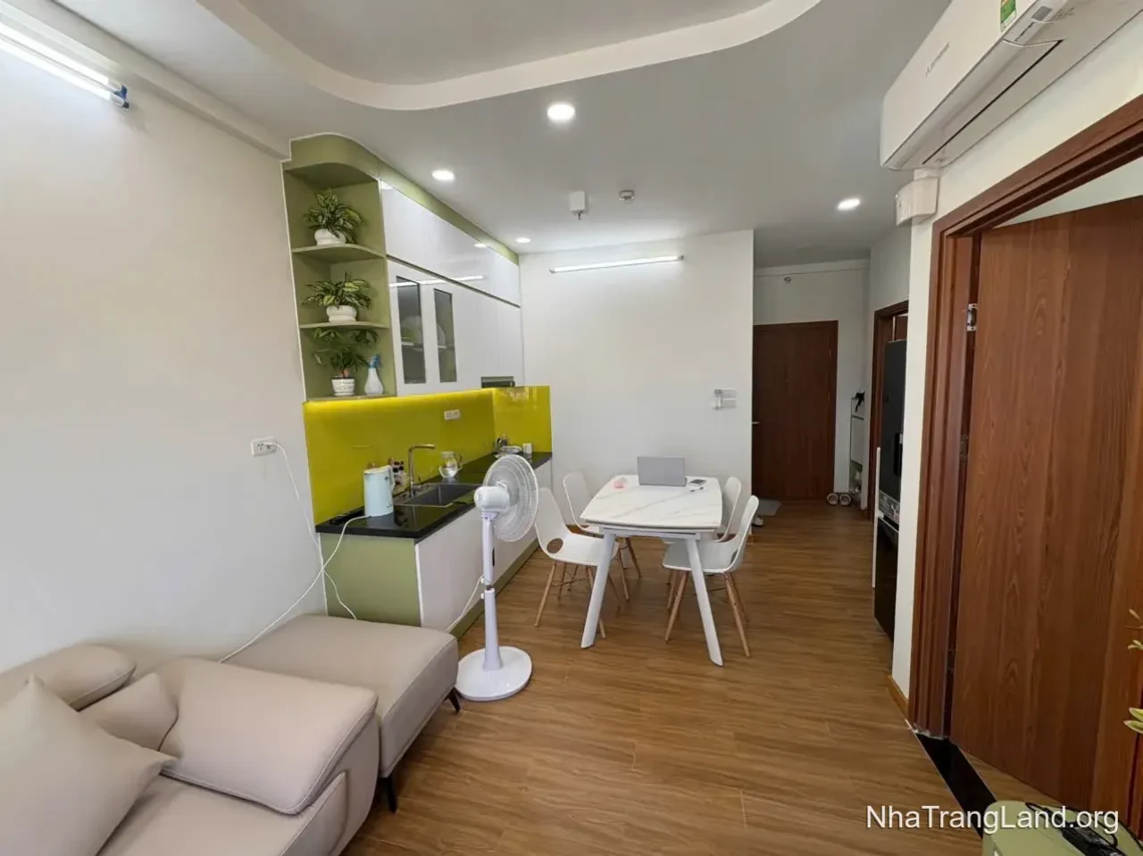 Cho thuê căn hộ SSH09 Hà Quang 1 — 50 m², 2 phòng ngủ, view hướng biển — ảnh 3
