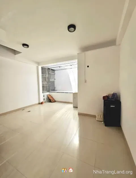 Cho thuê nhà khu đô thị Phước Long, gần đường số 28 — 90 m², 3 tầng, sân ô tô — ảnh 3