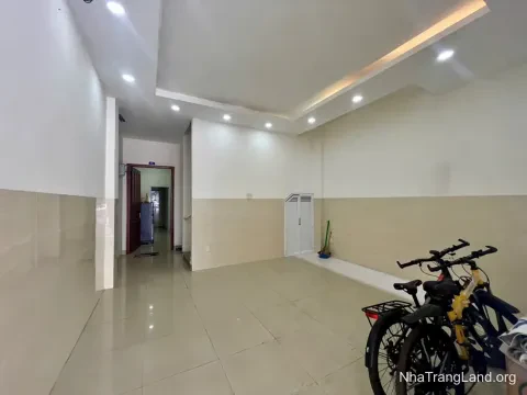 Cho thuê mặt bằng đường Thích Quảng Đức, Hà Quang 2 — 50 m², kinh doanh tự do — ảnh 2