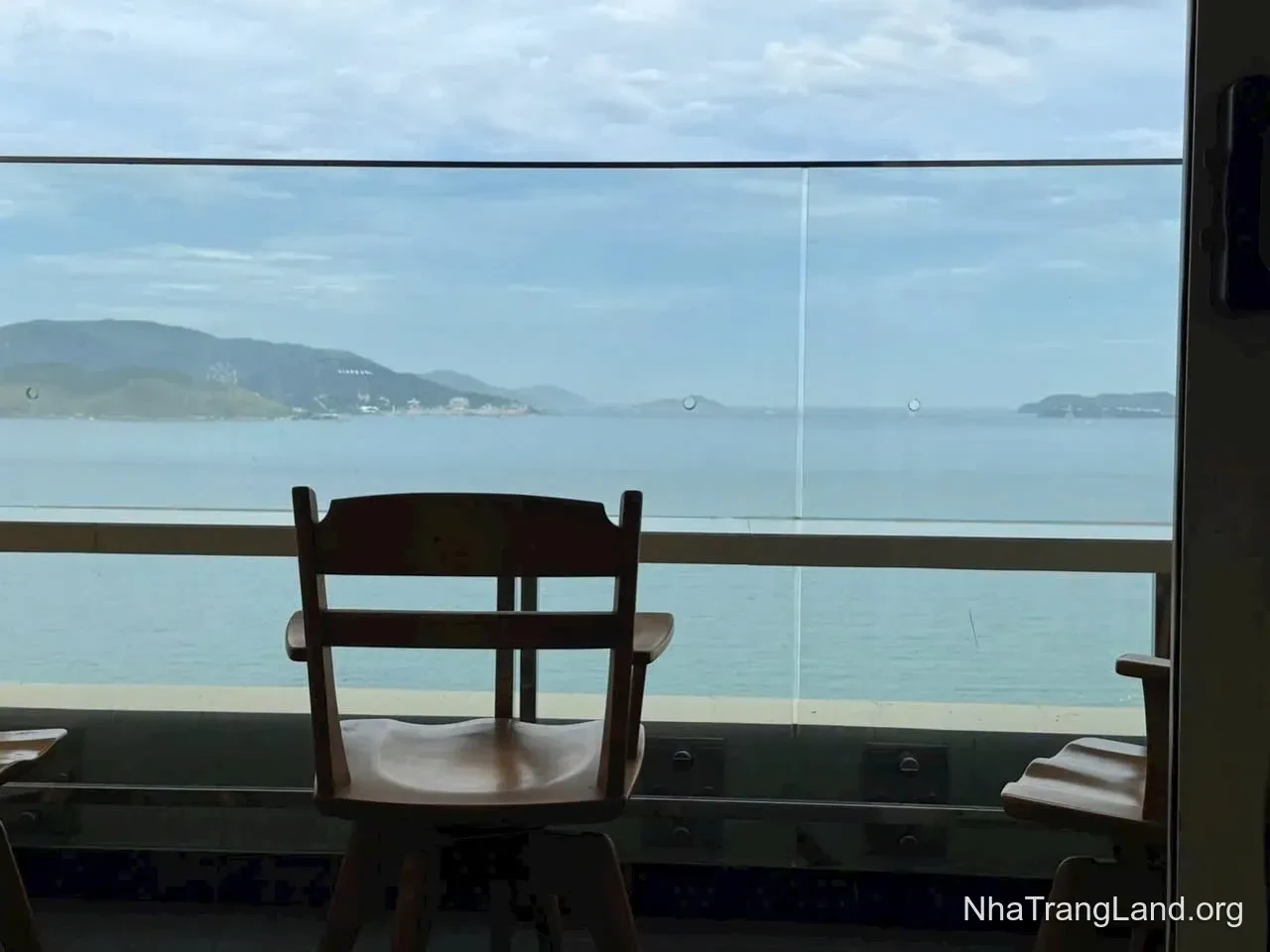 Bán căn hộ The Costa mặt tiền Trần Phú — 95 m², view biển, full nội thất