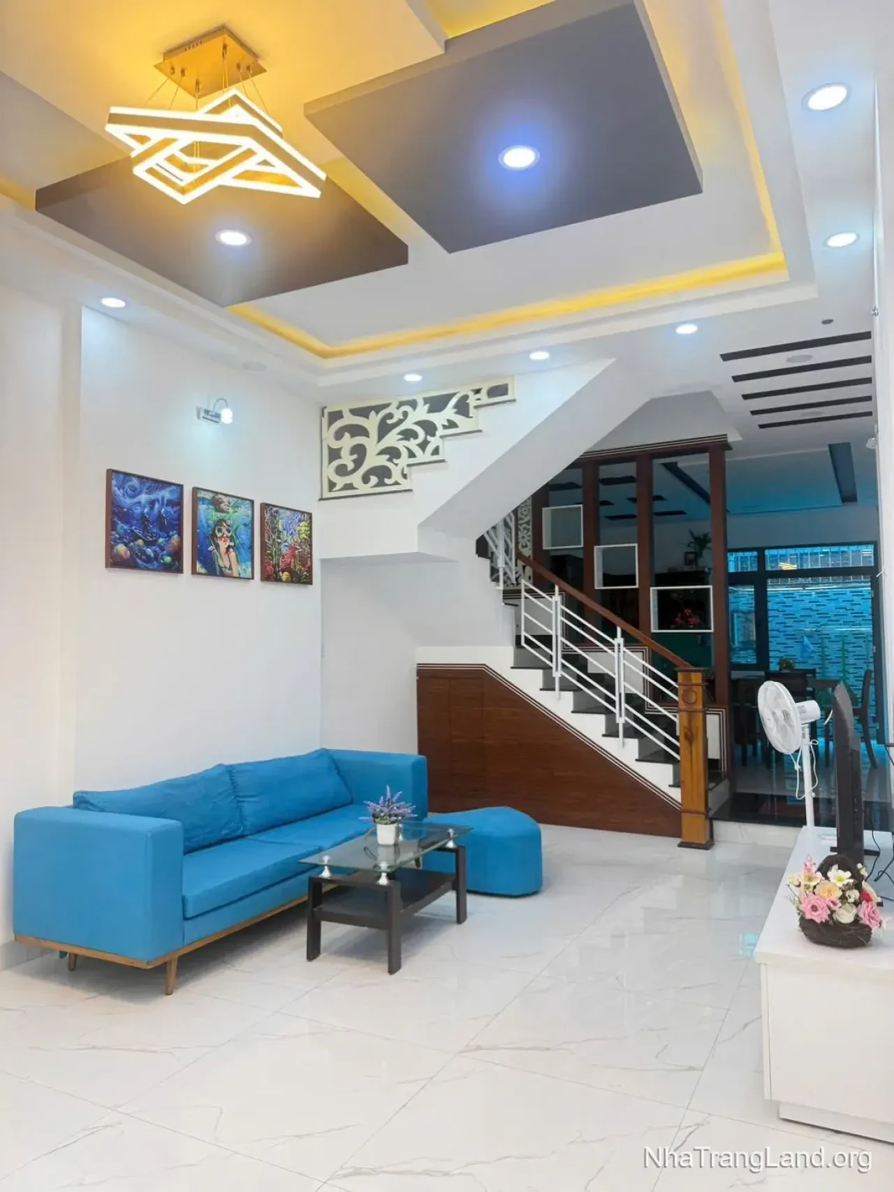 Cho thuê nhà 3 tầng 4PN 60m² KĐT Hà Quang 2, Nha Trang
