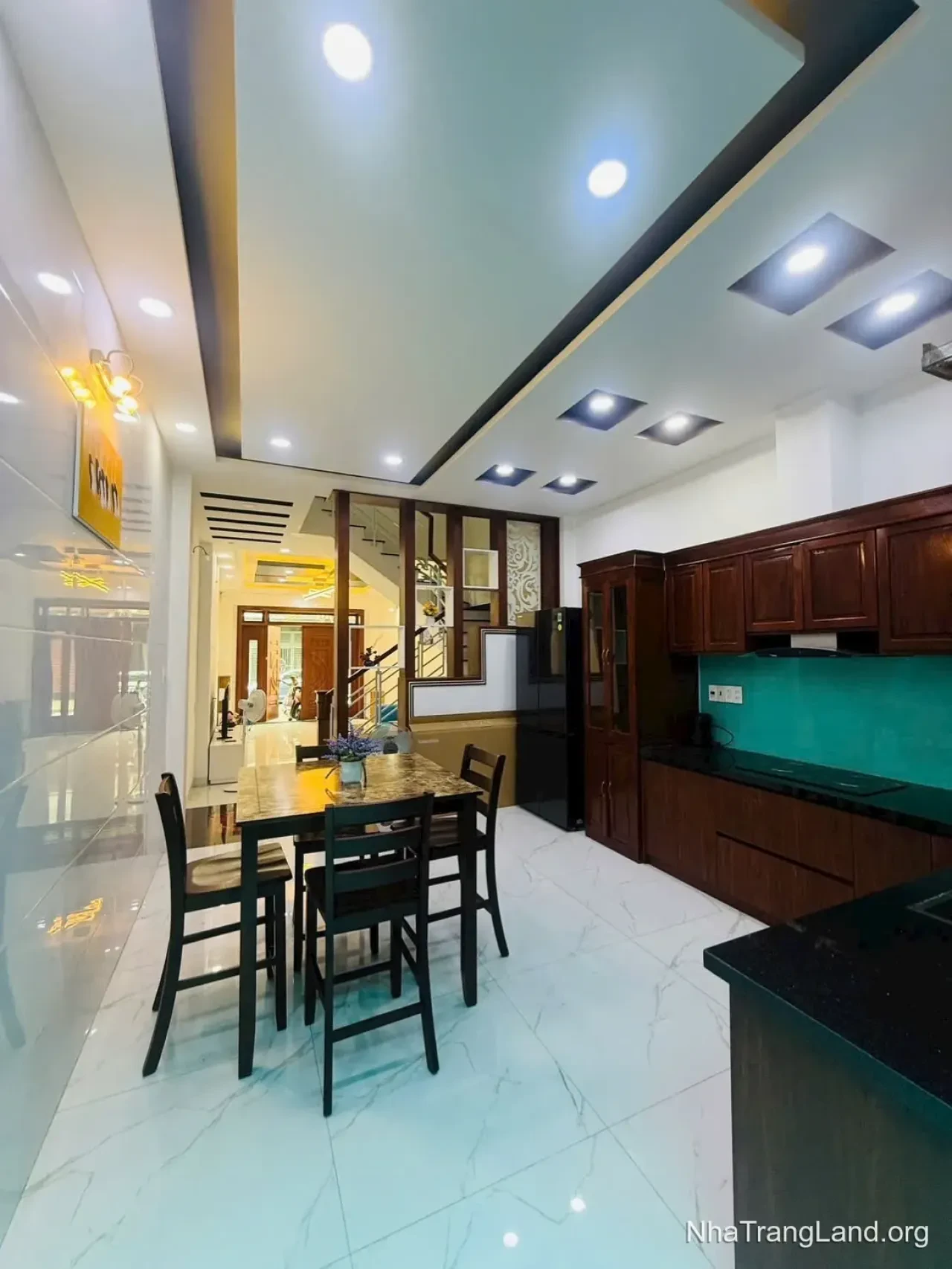 Cho thuê nhà 3 tầng 4PN 60m² KĐT Hà Quang 2, Nha Trang — ảnh 2