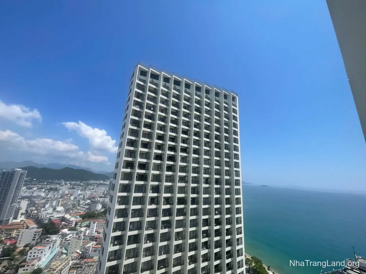 Cho thuê căn hộ 2PN Gold Coast Nha Trang — đầu tháng 8 có phòng
