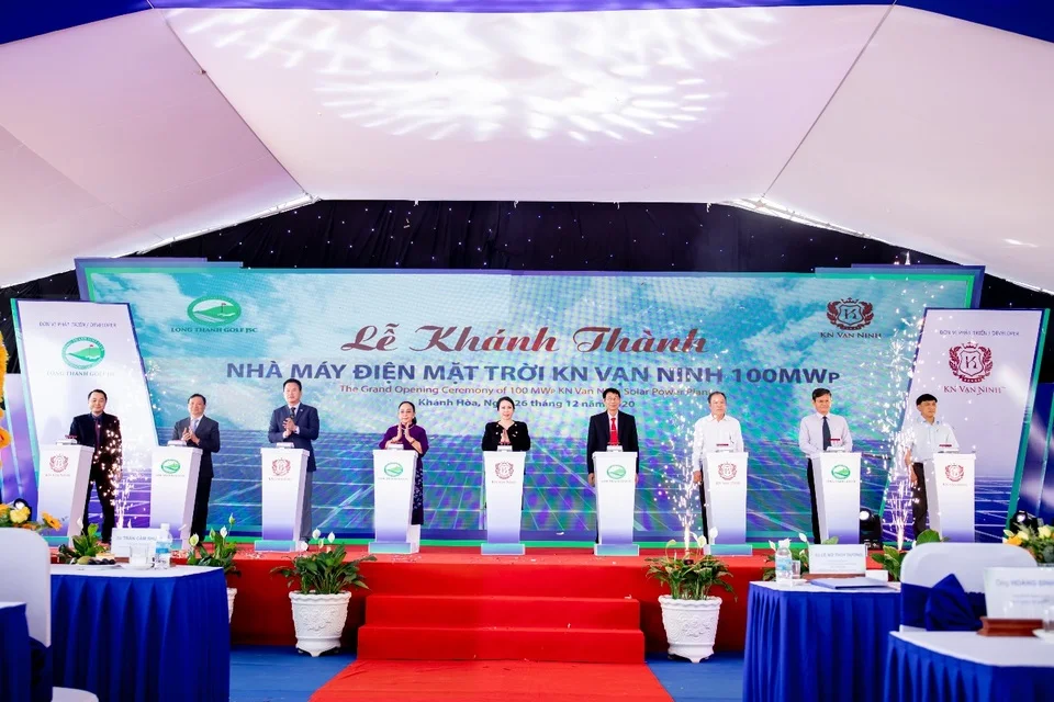 Lễ khánh thành Nhà máy Điện mặt trời KN Vạn Ninh công suất 100 MWp vốn đầu tư hơn 2.000 tỷ đồng tại Khánh Hòa của Golf Long Thành KN Holdings